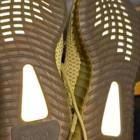 Yeezy Other - Yeezy boosts v2